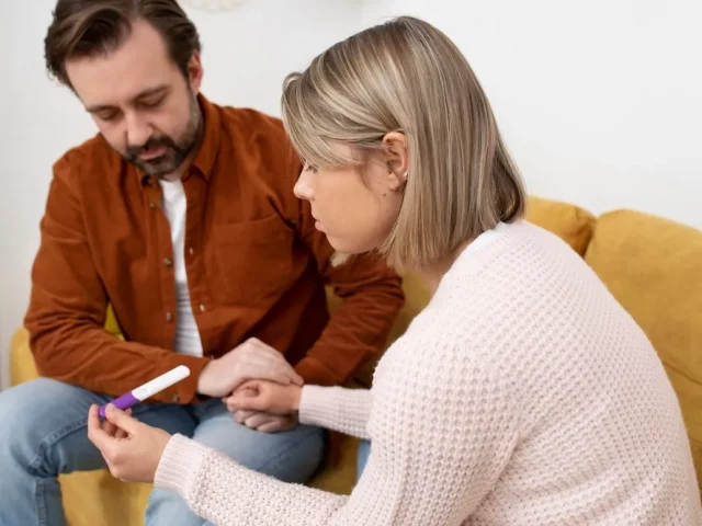 Is Surrogacy Right for Me? Quiz + Guide for Intended Parents