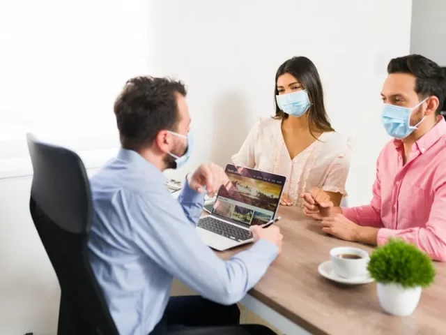 How to Sell Your Eggs Safely What Clinics Look For