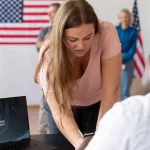 Surrogacy in Canada vs. USA: Cost, Law, and Wait Time Compared