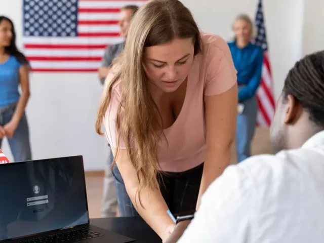 Surrogacy in Canada vs. USA: Cost, Law, and Wait Time Compared
