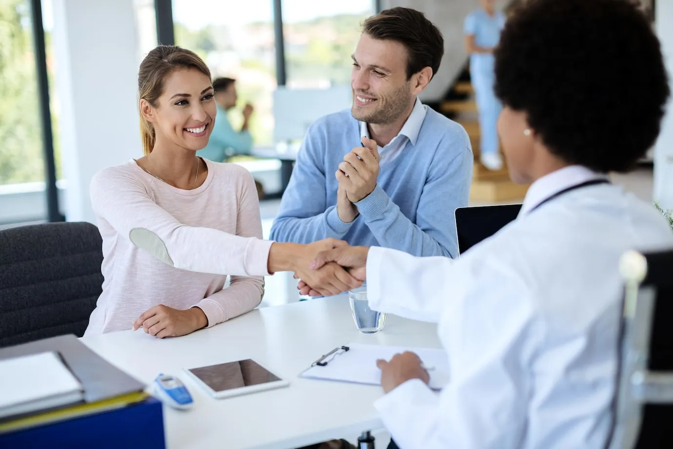 How does surrogacy work