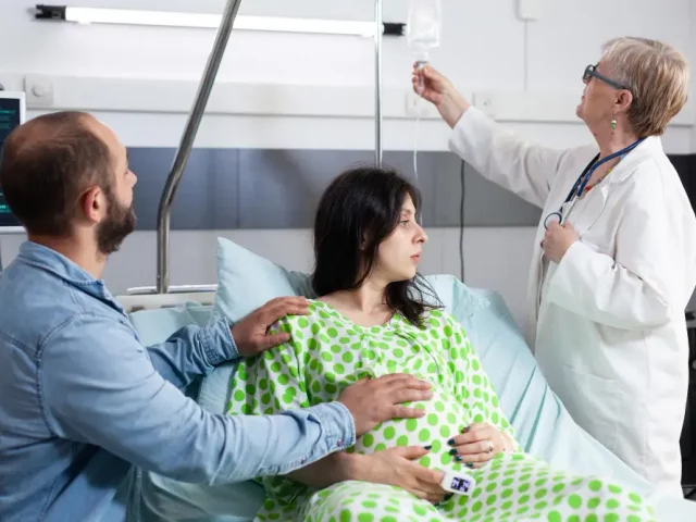 Best Canadian Fertility Clinics for Surrogacy
