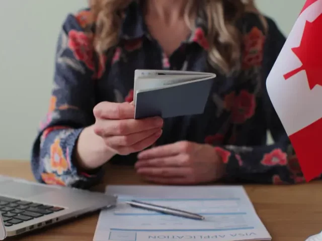 Canadian Citizenship and Passports for Babies Born via Surrogacy – Complete Guide (2025-26)