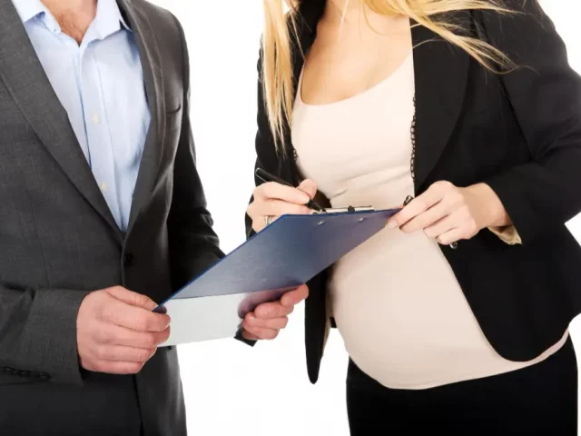 Why Choosing a Licensed Surrogacy Agency is Crucial for Safety