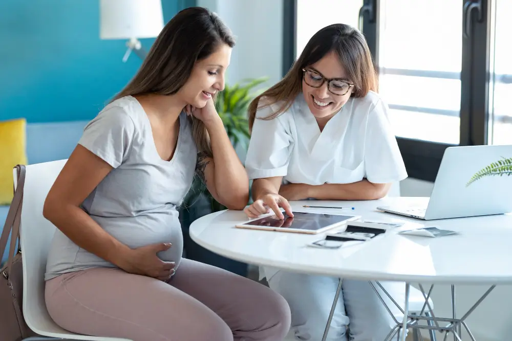 Surrogacy Agencies vs IVF Clinics: Roles, Responsibilities & How They Work Together
