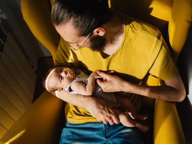 Single Parent Surrogacy in Illinois: Support & Legal Insights