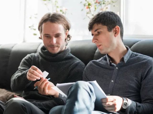 Choosing Donor Eggs as a Gay Male Couple: A Complete Guide to LGBTQ Family Building