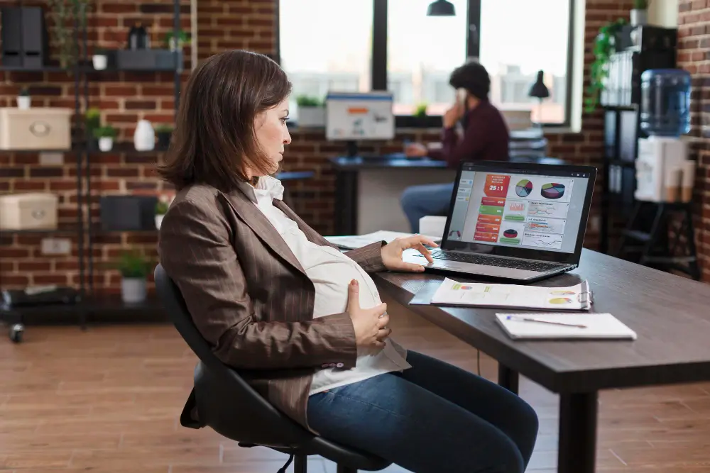 Can I Be a Surrogate If I Have a Full-Time Job